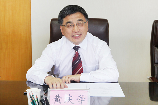 威尼斯官网举行荣聘金智新院士仪式 威尼斯官网举行荣聘金智新院士仪式