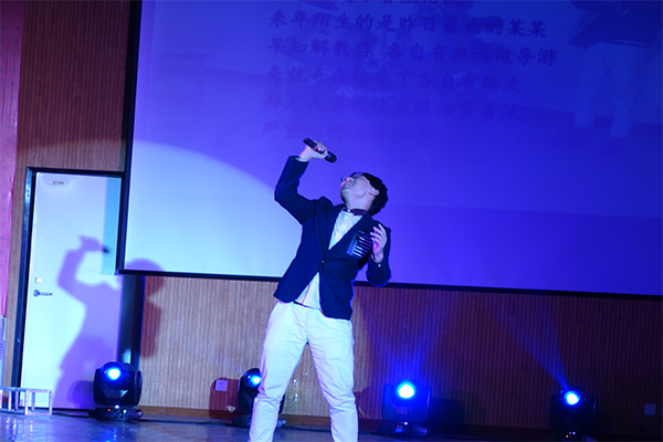 9499www威尼斯举行2016级新生开学典礼暨迎新晚会 9499www威尼斯举行2016级新生开学典礼暨迎新晚会